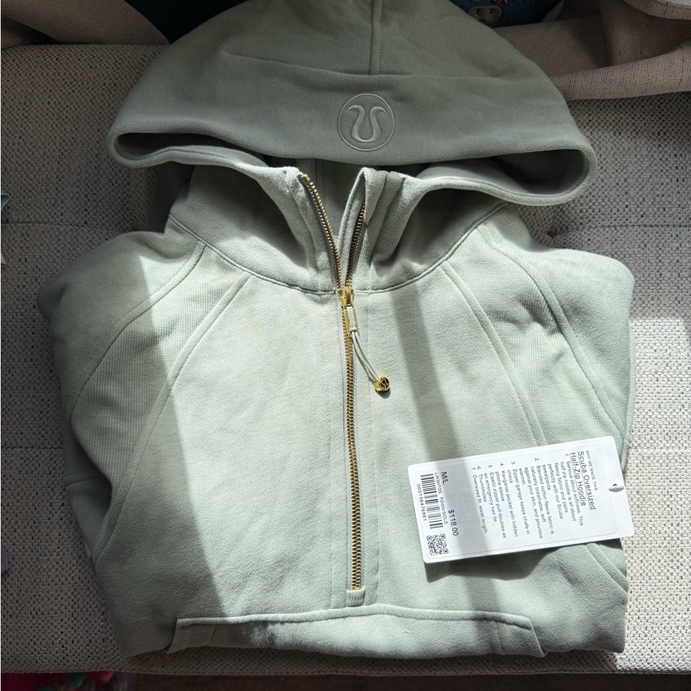 Lululemon Fog Green Scuba